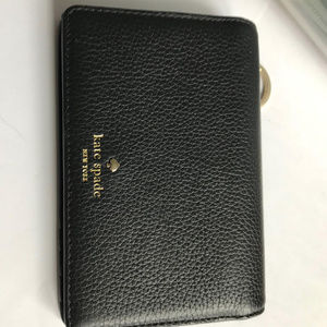 NWT Elegant lKate Spade wallet and keychain